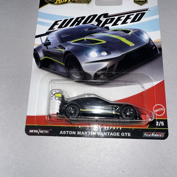 2025 HOT WHEELS PREMIUM ASTON MARTIN VANTAGE GTE EURO SPEED 2/5 In HAND - Picture 2 of 3